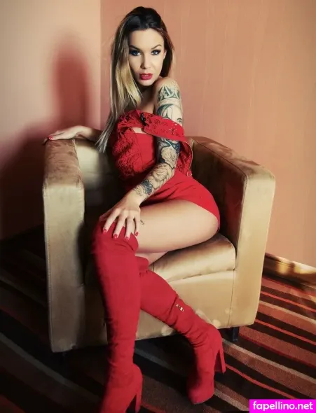 Jennifer Szmsi OnlyFans Thumbnail #bod3azQ4ZO
