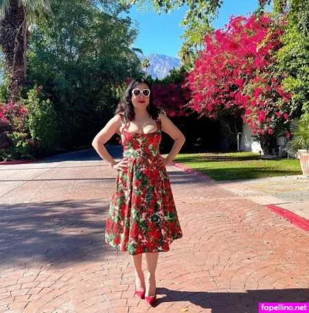 Jennifer Tilly Main Profile Photo