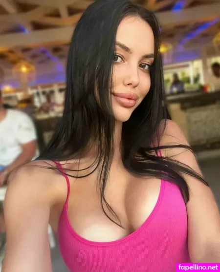 Jennifer Your Girl OnlyFans Thumbnail #CTglqQYUAM