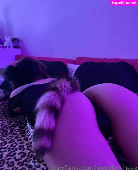 Jenniferchexk OnlyFans Thumbnail #YHoqThw0z8