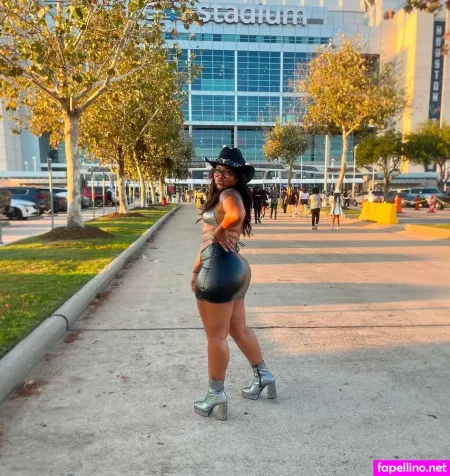 Jennifernicoleeeeee OnlyFans Thumbnail #ihV2PEHuWs