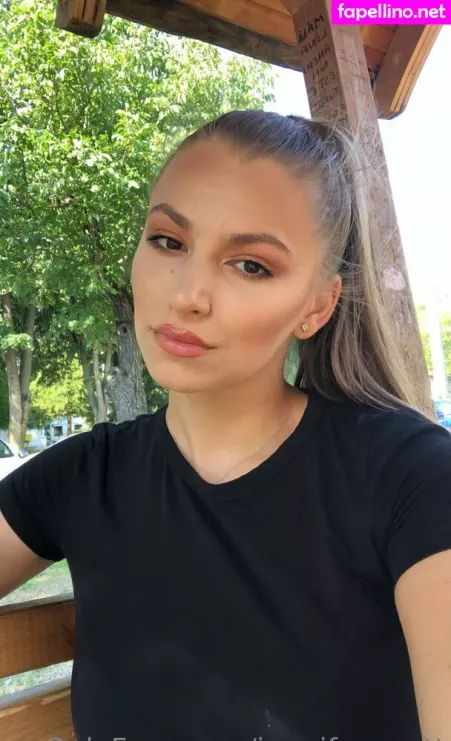 Jenniferwestt OnlyFans Thumbnail #22UjSIHF83