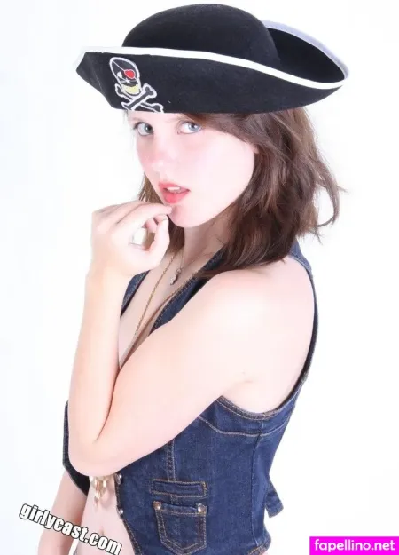 Jennin Main Profile Photo