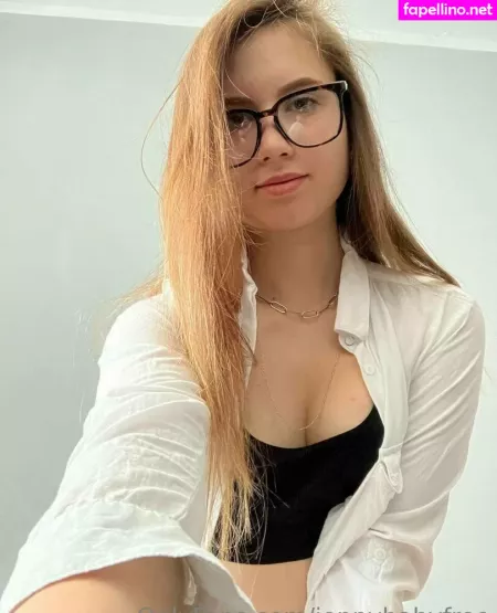 Jennn7w7 OnlyFans Thumbnail #9S8oFsYtVO