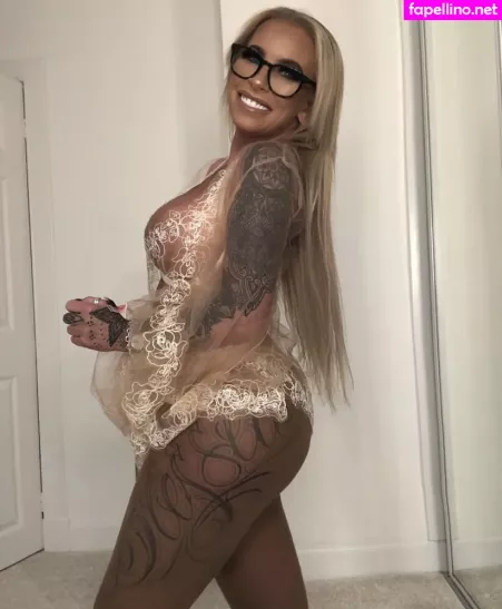 Jennnnniferthomson OnlyFans Thumbnail #cXrKQUWlhq