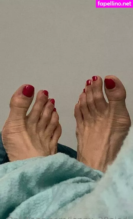 Jenny 38piedi OnlyFans Thumbnail #CePguweC0N