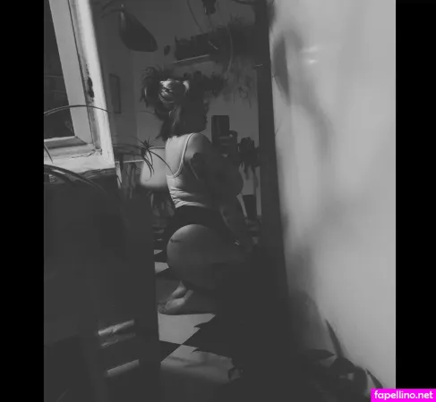 Jenny Anderson OnlyFans Thumbnail #Yxw7VIayiw