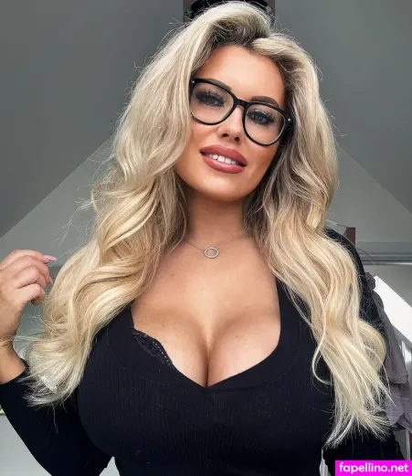 Jenny Bond Main Profile Photo