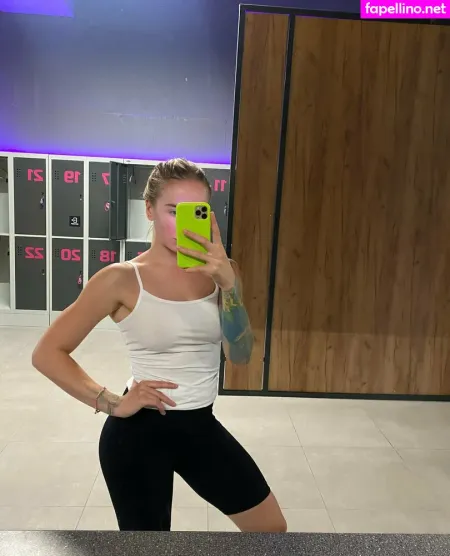 Jenny Eyre Jenny OnlyFans Thumbnail #SQ19Y7auQN
