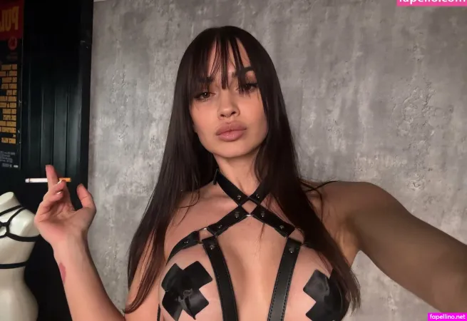 Jenny Frank OnlyFans Thumbnail #LtRulaJJIg