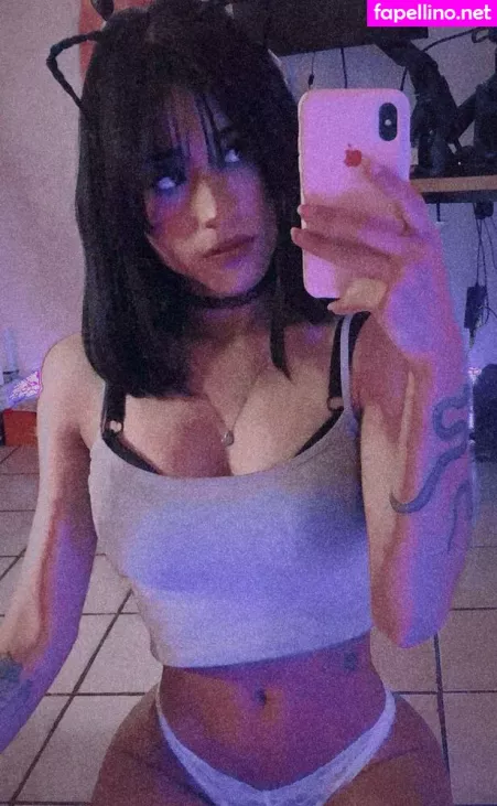 Jenny Ozuna OnlyFans Thumbnail #4gxGVX5cNd