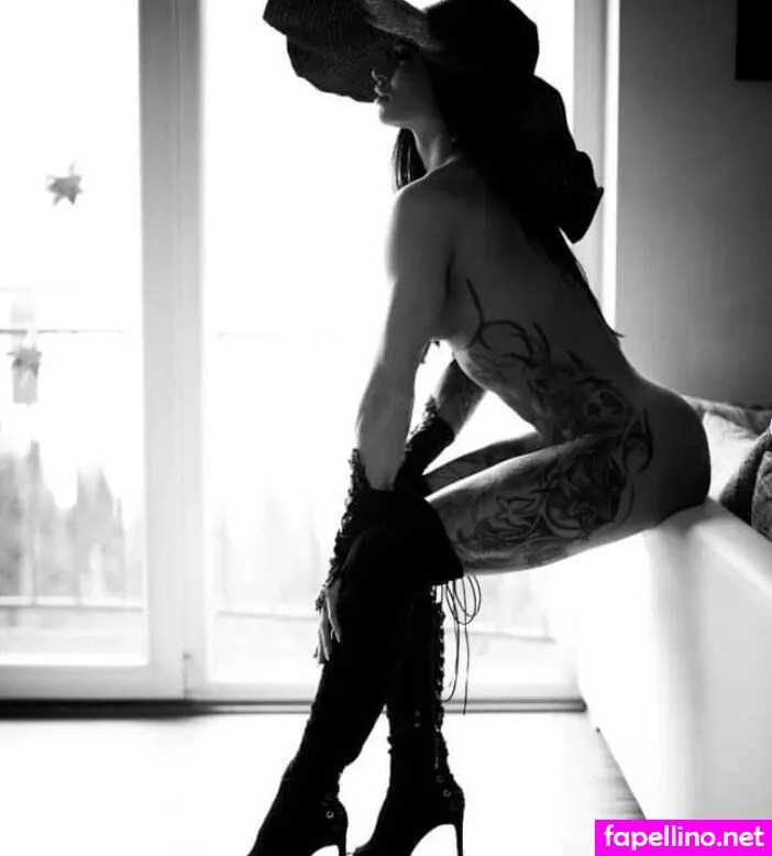 Jenny pfeiffer Nude Leaked OnlyFans Photo #1CLQdIsTJa