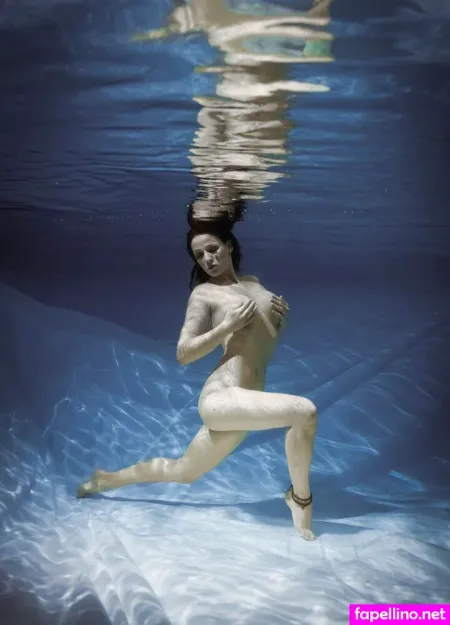 Jenny Redlocks OnlyFans Thumbnail #YKhDOlU4Xm