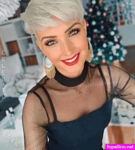 Jenny Schmidt OnlyFans Thumbnail #yzo1EmsUeg