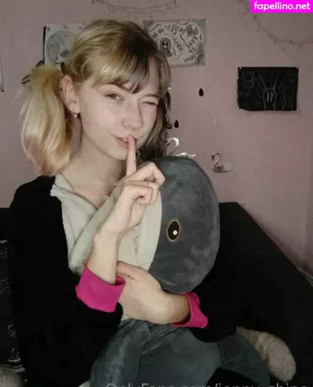 Jenny Shine OnlyFans Thumbnail #jL8sRL7KSo