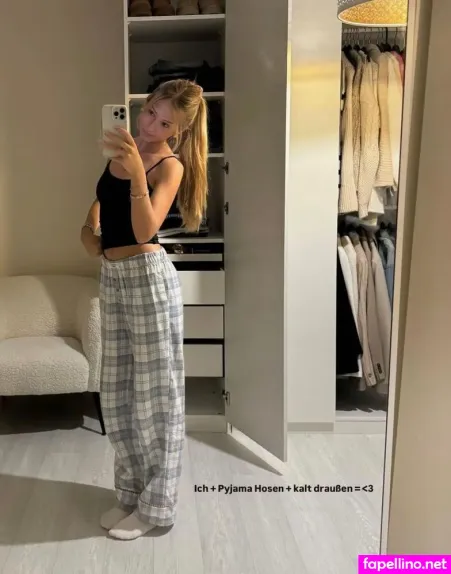 Jenny Stnr OnlyFans Thumbnail #Q2JJMZMs7k