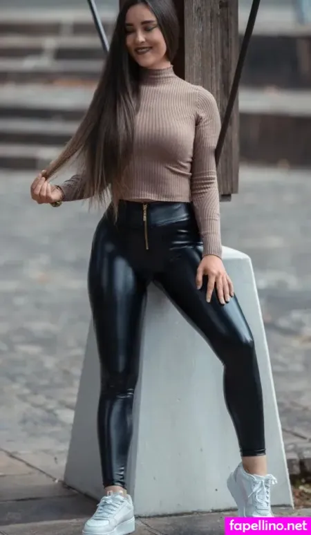 Jenny We OnlyFans Thumbnail #pAE0kjigjd