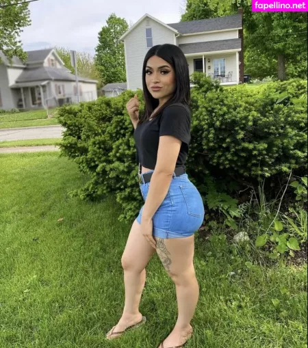 Jenny215 OnlyFans Thumbnail #9TGDYvq26D