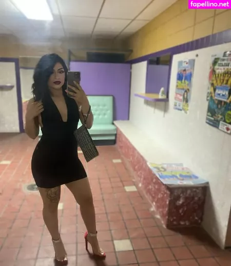 Jenny215 OnlyFans Thumbnail #i7LSLhDX6y