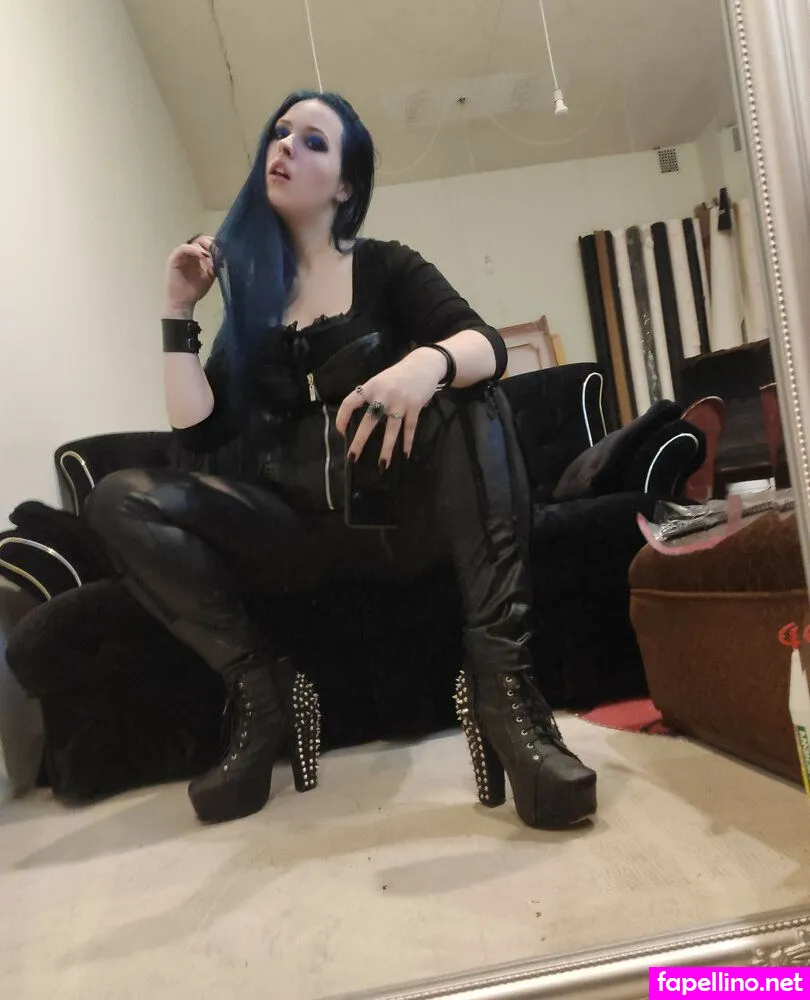 Alwaysyoursjenny, jennybiatch, thejennybiatch Nude Leaked OnlyFans Photo #EvJPHEmppd