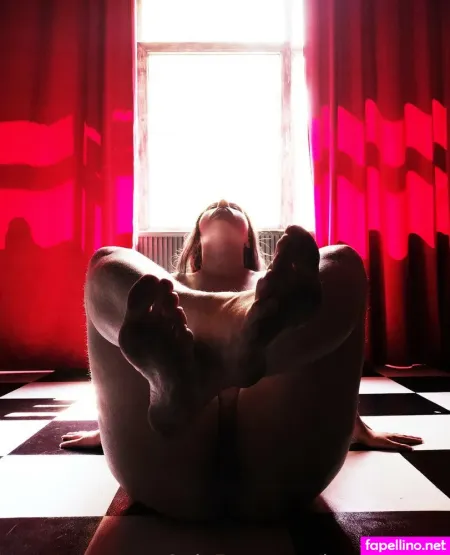 Jennybiatch OnlyFans Thumbnail #R7UDWaAeyo