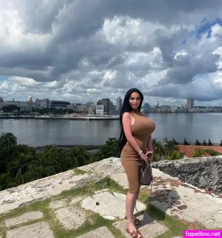 Jennydolce 90 Bzw Jennybn90 OnlyFans Thumbnail #xAUjfOzvUT
