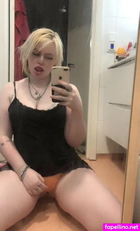 Jennyelisee OnlyFans Thumbnail #Ekq2VBBkkE
