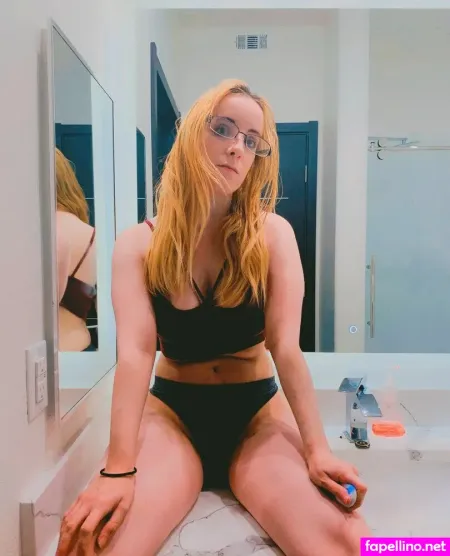 Jennyfae OnlyFans Thumbnail #K4g8Xdediy