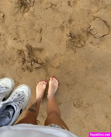 Jennyfeet06 OnlyFans Thumbnail #p5I2gdRx6G