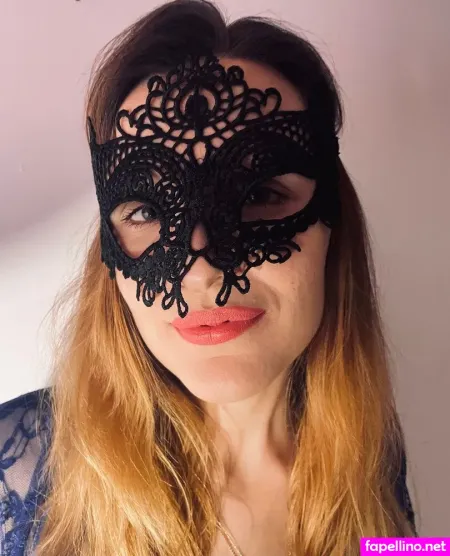 Jennyhotwife OnlyFans Thumbnail #M6ePuDHz35