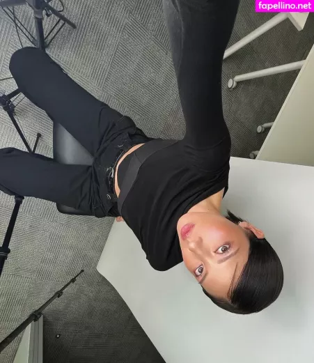 Jeon Jisu OnlyFans Thumbnail #P01y8pikak