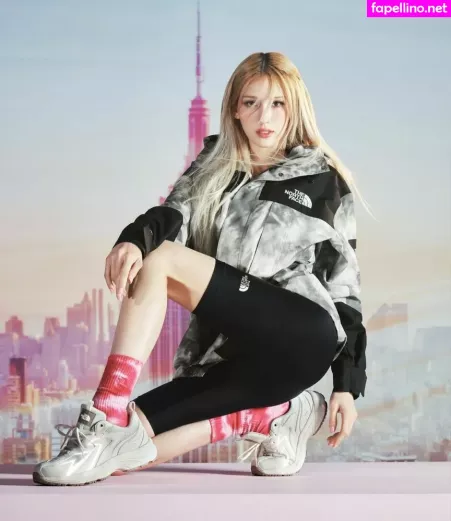 Jeon Somi OnlyFans Thumbnail #p3GdZadIpp