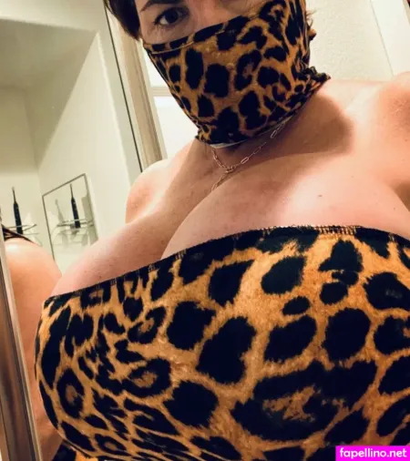 Jeri Juggies OnlyFans Thumbnail #xkc7IdXJmu