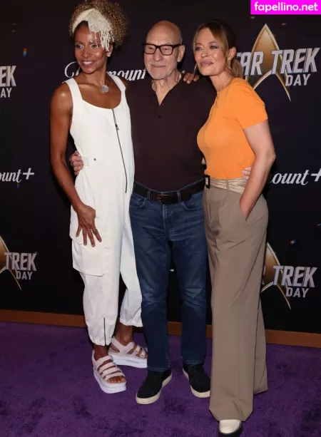 Jeri Ryan OnlyFans Thumbnail #oWdlw8XSjA