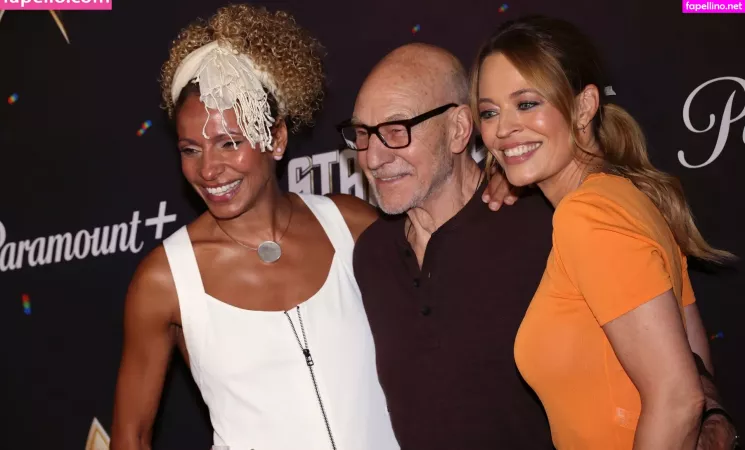 Jeri Ryan OnlyFans Thumbnail #t4jAeEv4S1