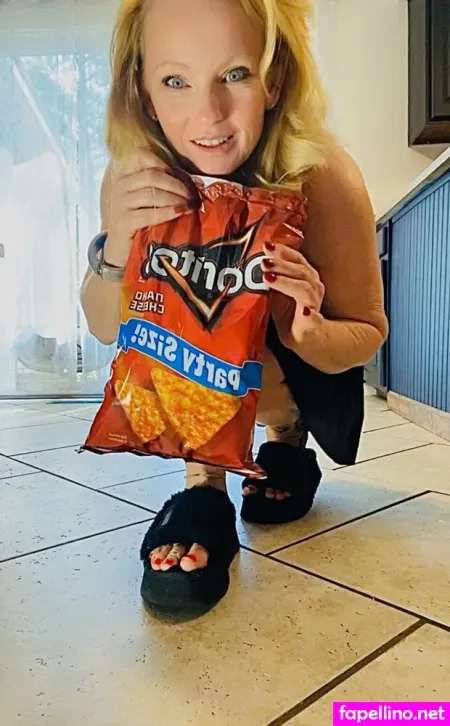 Jescisfeet OnlyFans Thumbnail #4I3jdBtsdo