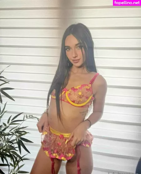 Jesica Burton OnlyFans Thumbnail #dA4Zh4ReYT