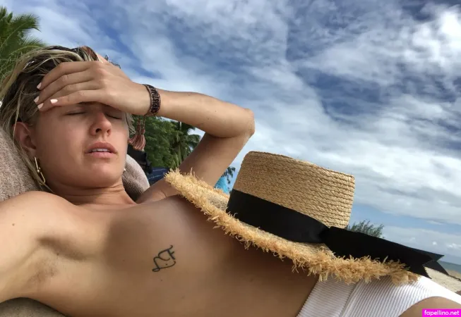 Jesinta Campbell Franklin OnlyFans Thumbnail #BTf4dovNPq