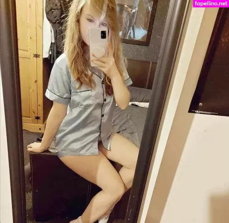 Jess Belfort97 OnlyFans Thumbnail #9KVpe4MIrd