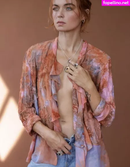 Jess Bush OnlyFans Thumbnail #qAnFlj7bRl