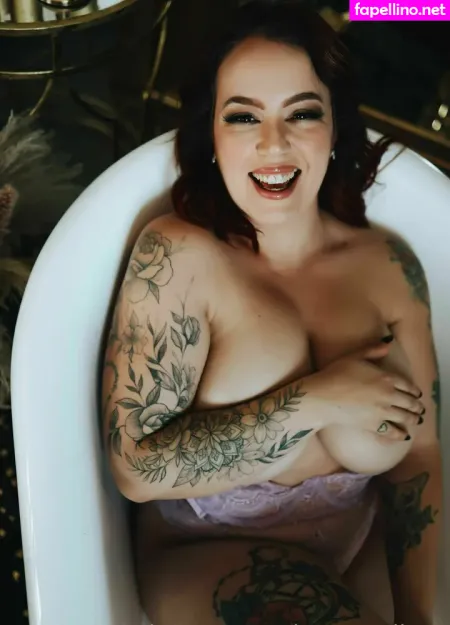 Jess Caroline 1 OnlyFans Thumbnail #7QCOR4efeK