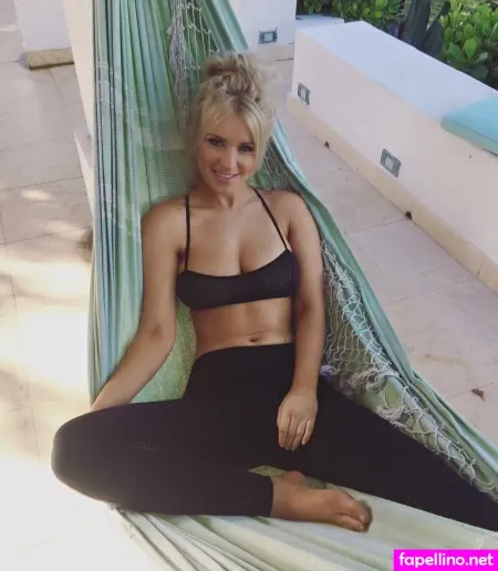 Jess Davies OnlyFans Thumbnail #fAFwONgU83
