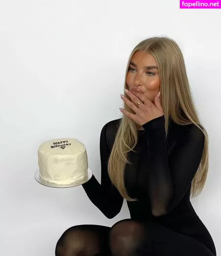 Jess Hunt OnlyFans Thumbnail #IikuMJaabW