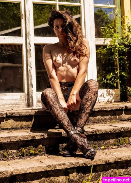 Jessal27 OnlyFans Thumbnail #h6oQEVYwhN