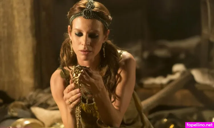 Jessalyn Gilsig OnlyFans Thumbnail #whAoiWHRcN