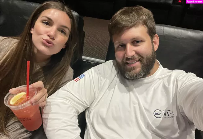 Jessandmax OnlyFans Thumbnail #NydQcXkWWq