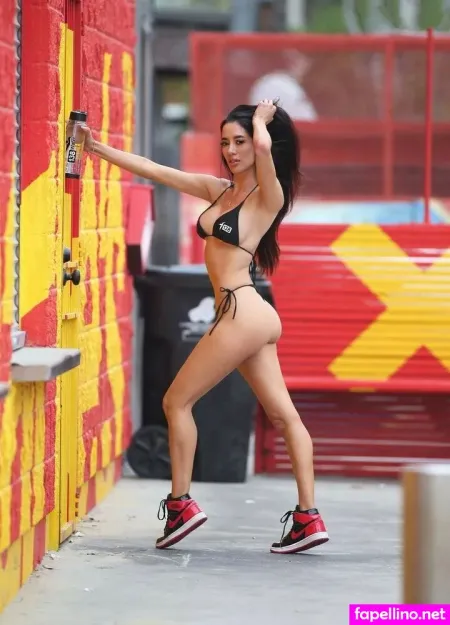 Jessenia Escamilla OnlyFans Thumbnail #666Ec8auGx