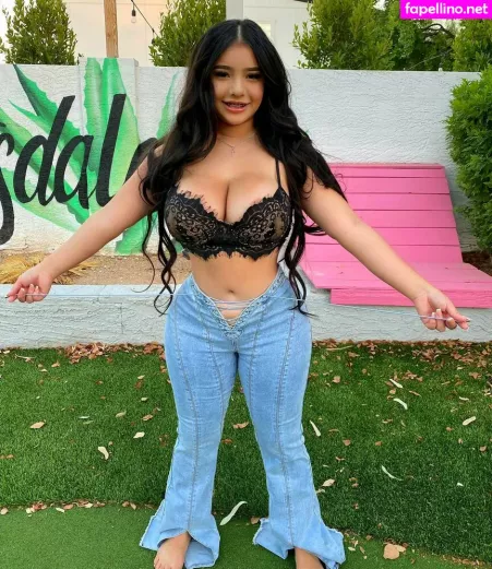 Jessgotjugs OnlyFans Thumbnail #DQE2rPrevE