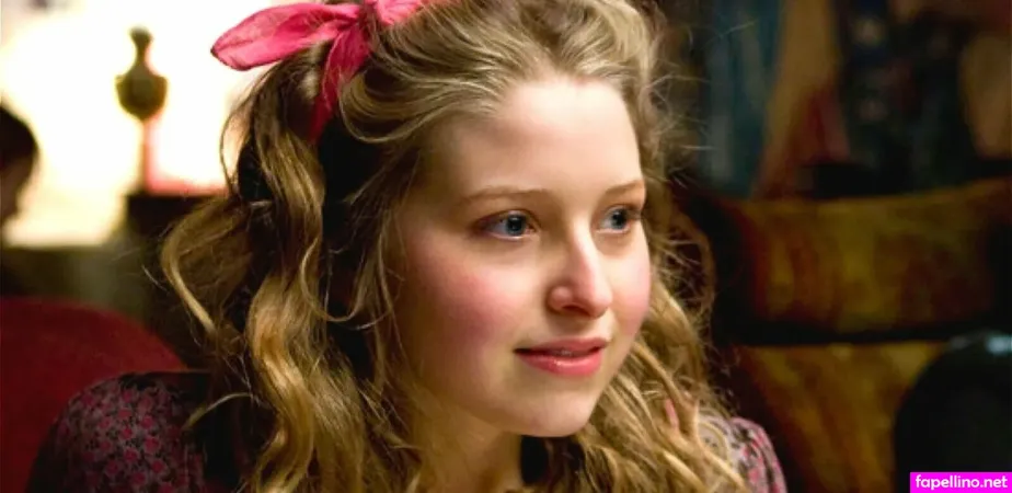 Jessi Cave OnlyFans Thumbnail #M2HFwMRL9K