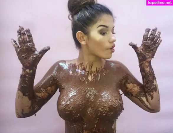 Jessica Arcila OnlyFans Thumbnail #OmPrBVyBex